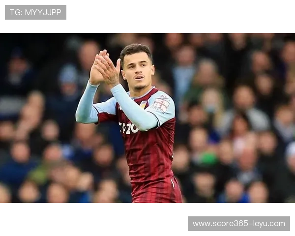 库蒂尼奥重返英超！传射建功助维拉逼平曼联，巴西魔术师能否迎来第二春？